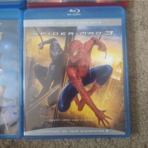 Marvel Blu-ray Lot PRE-OWNED - Picture 5 of 7